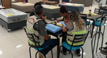 Procon Goiânia autua 25 lojas durante a Black Friday